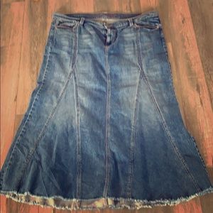 Long jean skirt old navy.